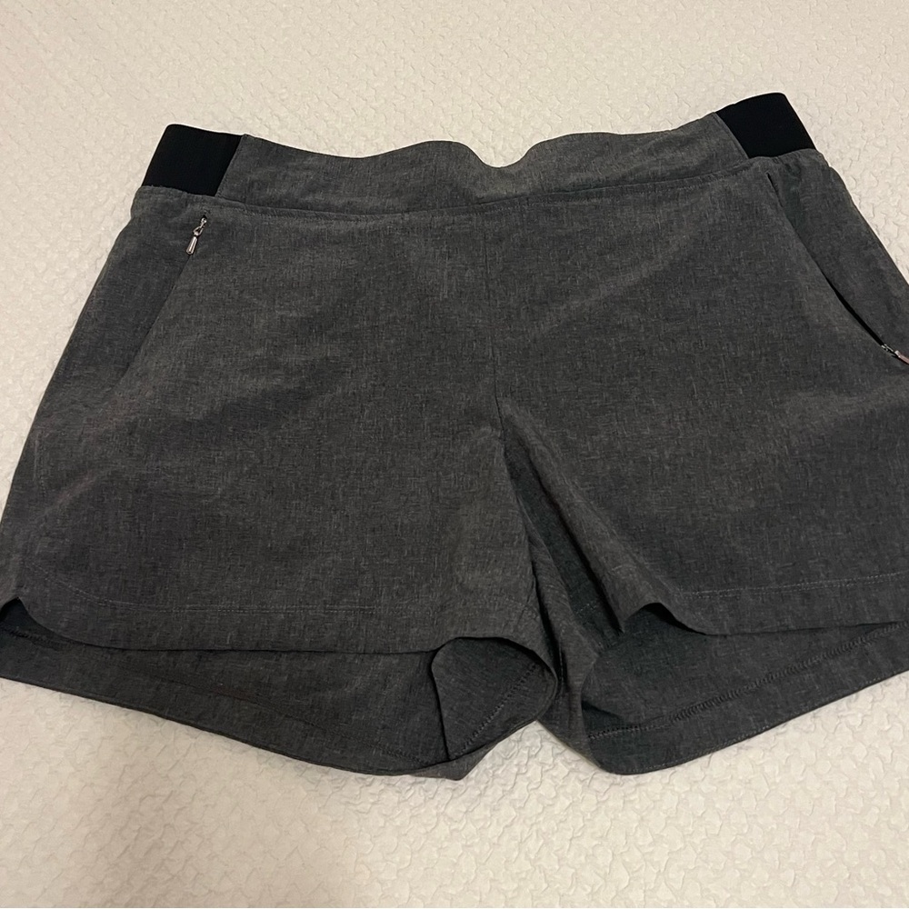 Calia women's size L grey lightweight shorts